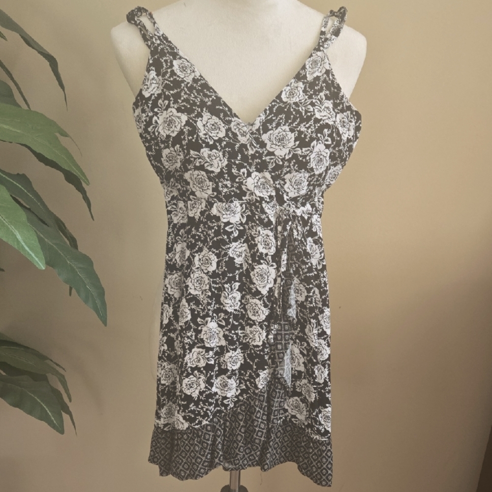 Lily Rose Black and White Floral Dress